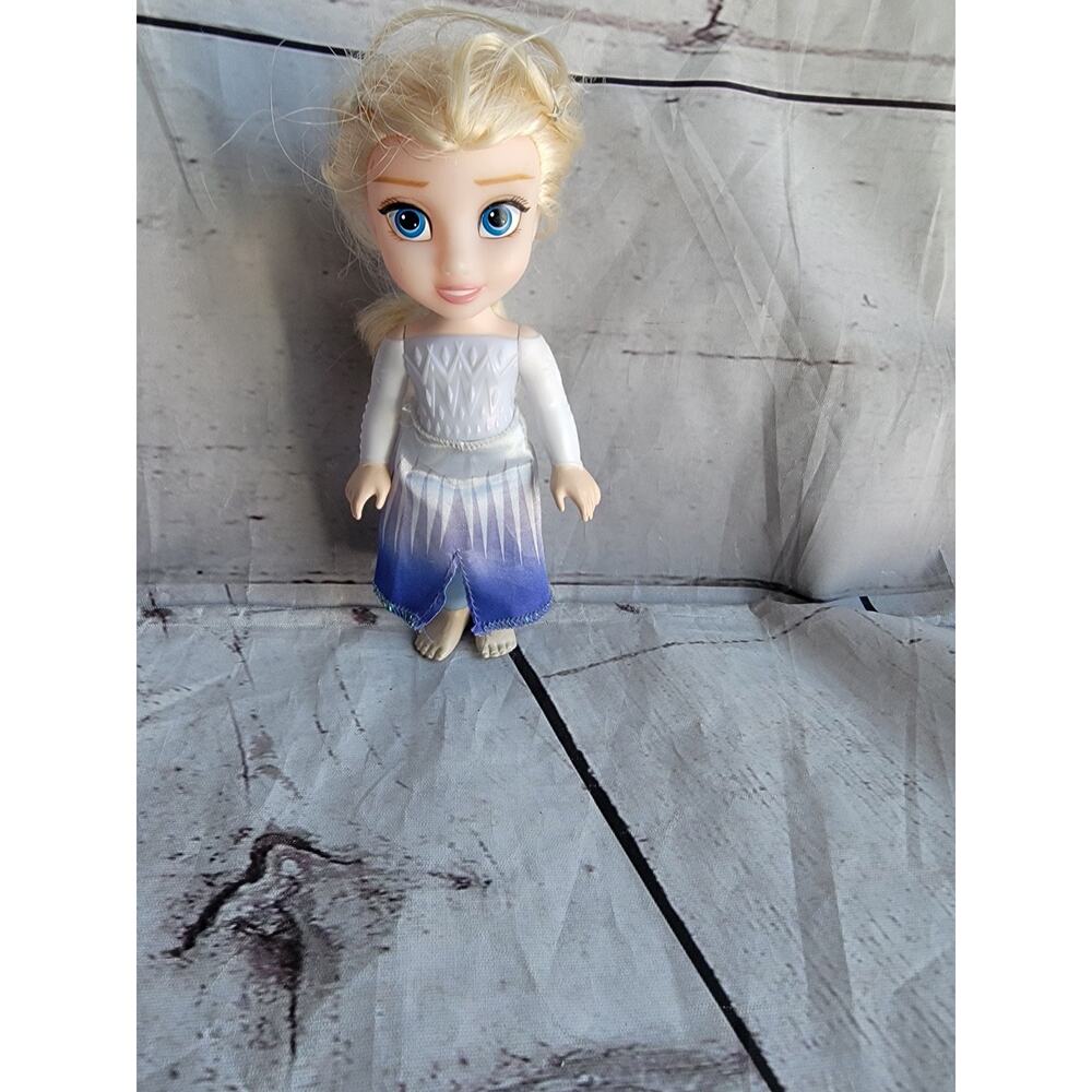 Disney Princess Petite Elsa Frozen 6in Doll Jakks Pacific